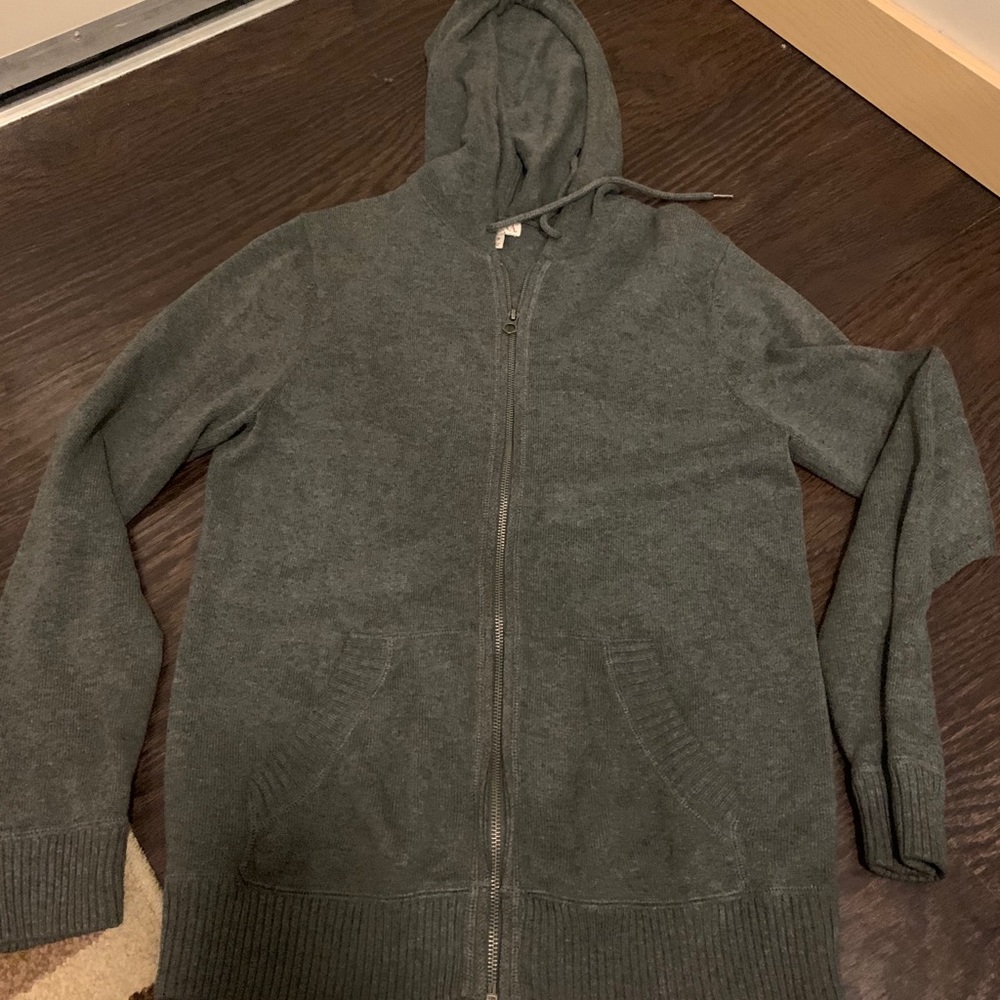 Merona zip up sweater